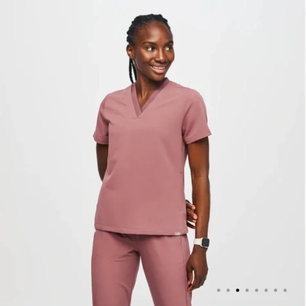 Oran Slim Mauve Scrub Top